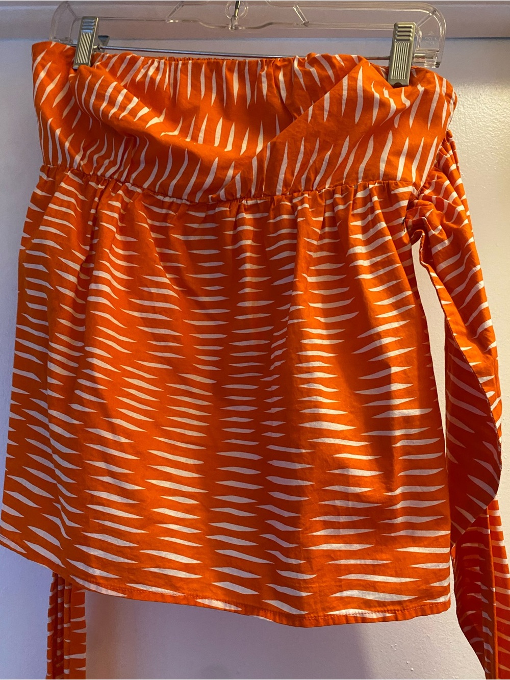 Anthropologie We love Vera strapless top, size 4